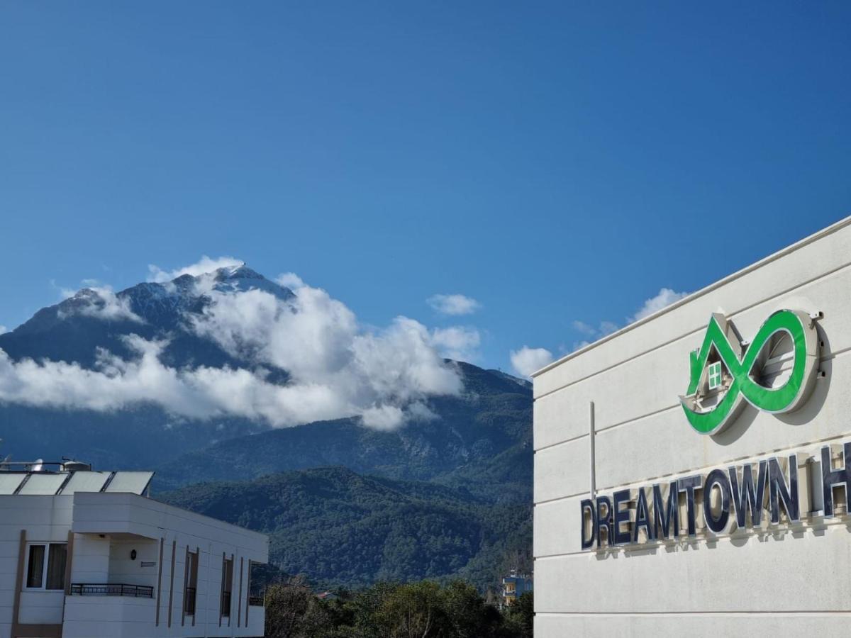 Dream Town Hotel&Restaurant Kemer Esterno foto