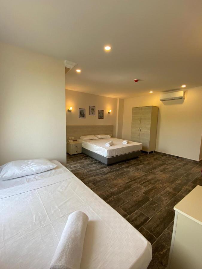 Dream Town Hotel&Restaurant Kemer Esterno foto