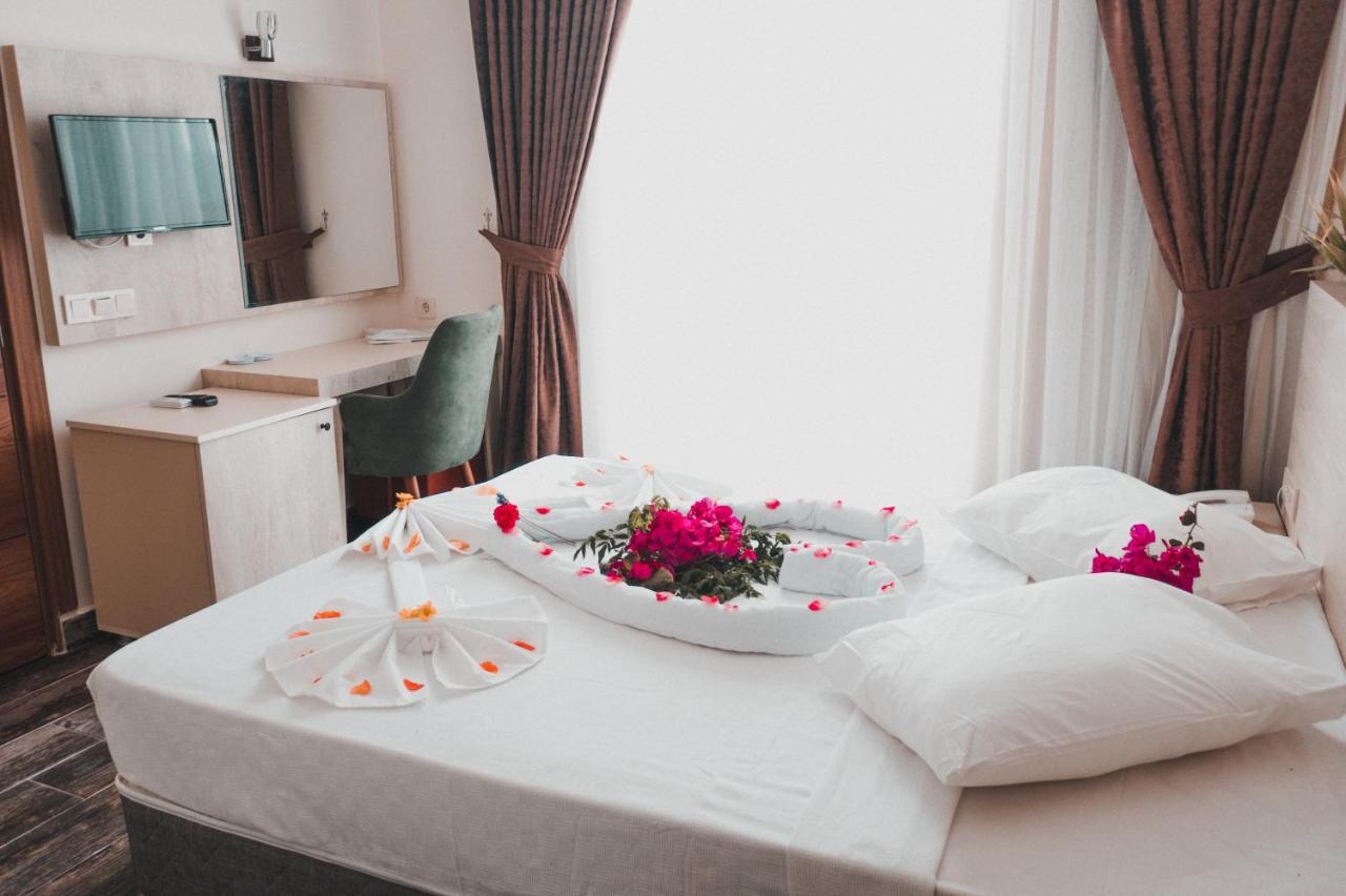 Dream Town Hotel&Restaurant Kemer Esterno foto
