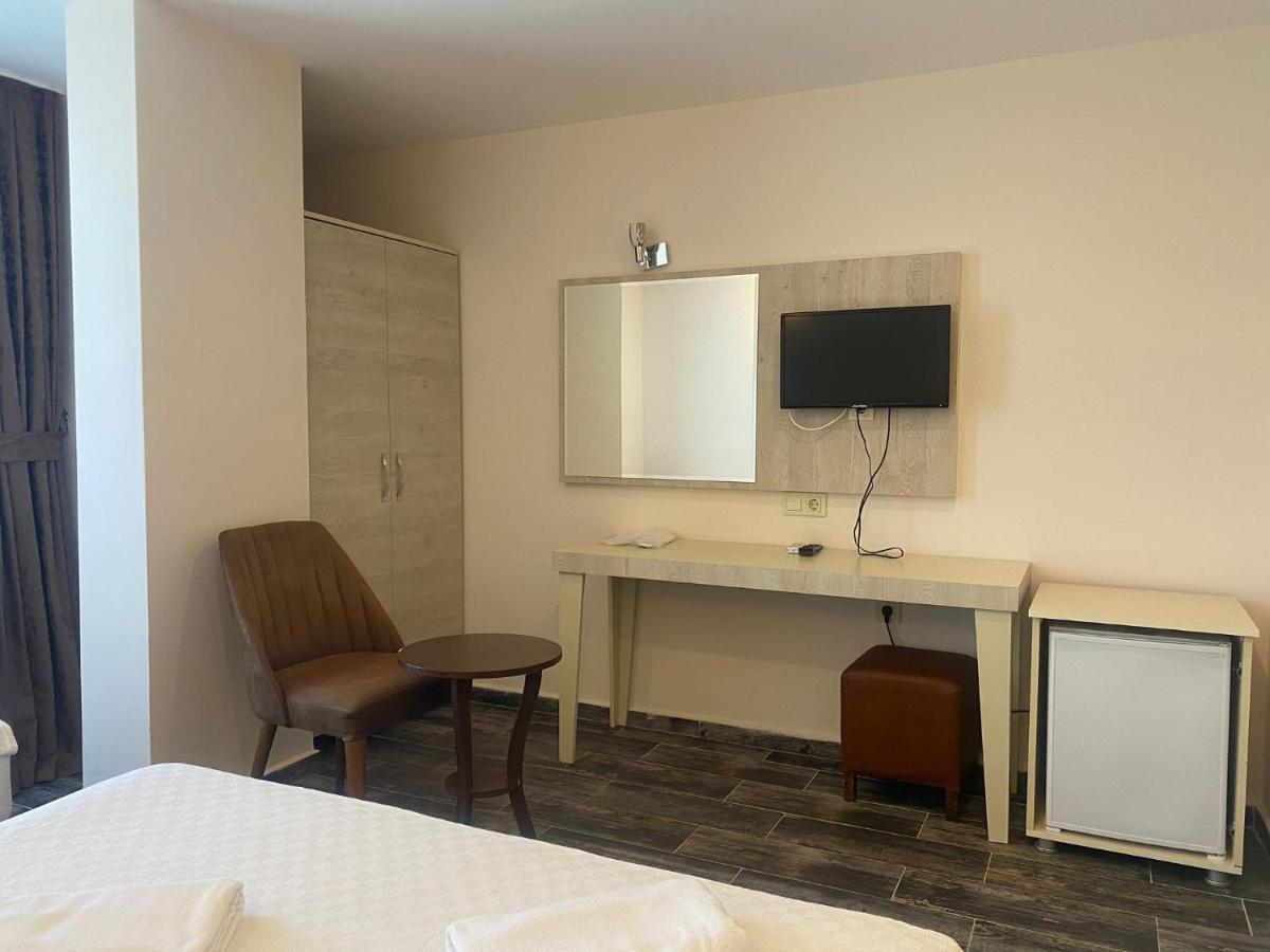 Dream Town Hotel&Restaurant Kemer Esterno foto