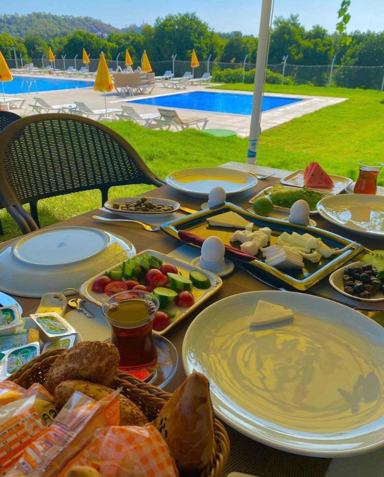 Dream Town Hotel&Restaurant Kemer Esterno foto
