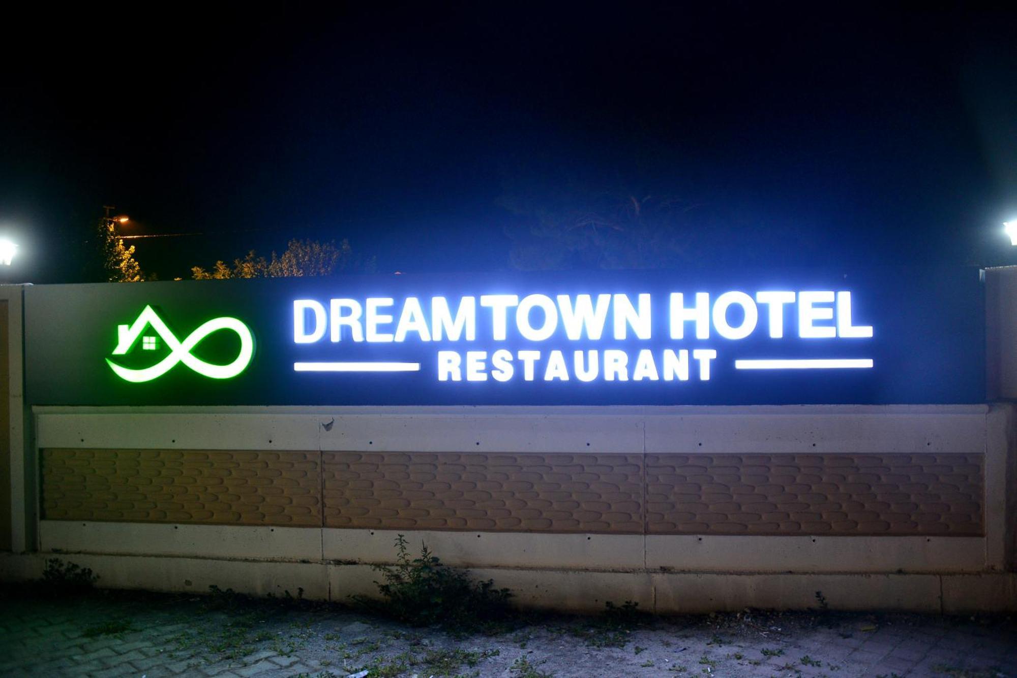 Dream Town Hotel&Restaurant Kemer Esterno foto